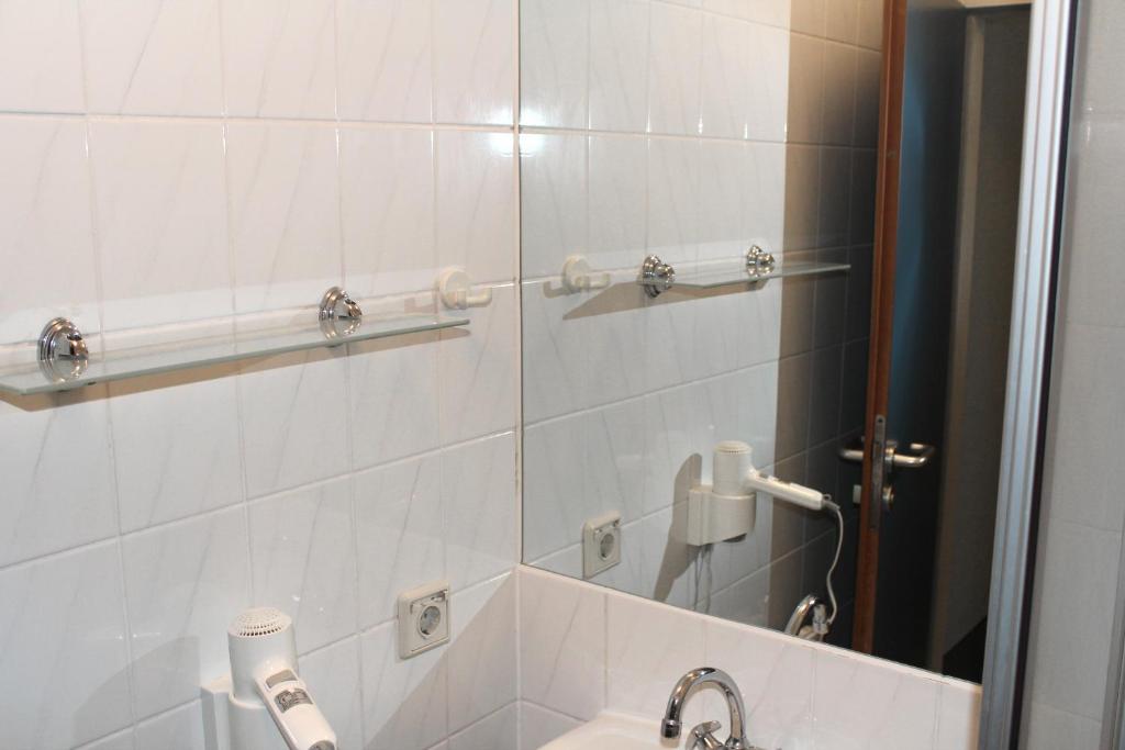 Hotel Mozart Bonn - Resim 32