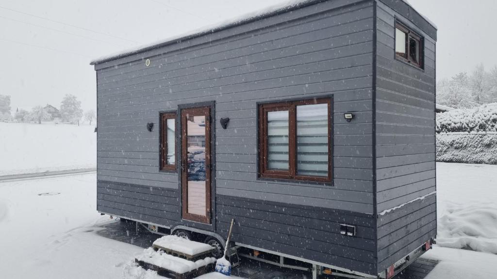 Tiny House Flexhome v zimě