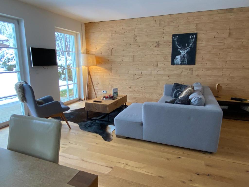 Χώρος καθιστικού στο Traumhafte Ferienwohnung im alpinen Stil in Traumlage
