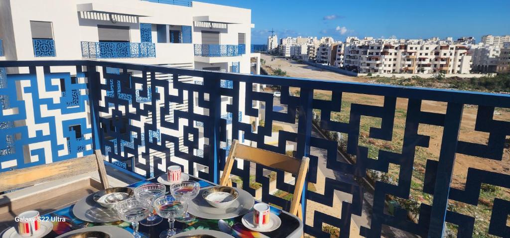 Balkón nebo terasa v ubytování Super appartement vue sur mer et à 2 minutes de la plage de Martil.