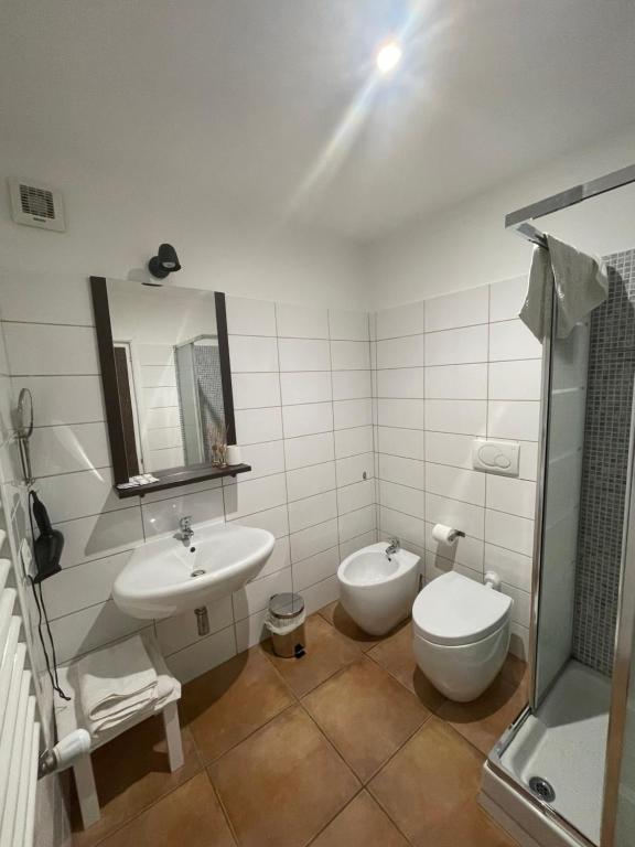 Koupelna v ubytování Conti B&B Suite Ponte Amato