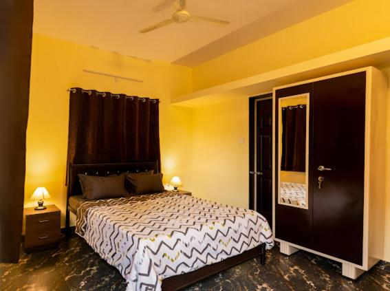 Кровать или кровати в номере Seacastle luxury apartments