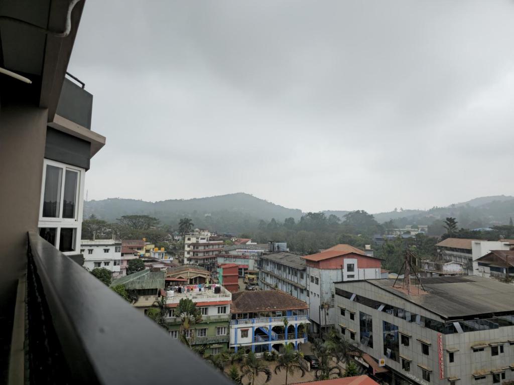 Nespecifikovaný výhled na hory nebo výhled na hory při pohledu z hotelu