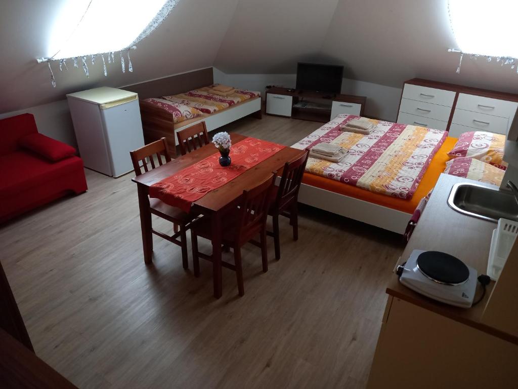 Alegria Natur Apartments - 四倍房间