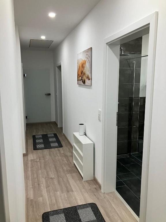 Fotografie z fotogalerie ubytování Moderne Einliegerwohnung nähe Ingolstadt und Bad Gögging v destinaci Münchsmünster