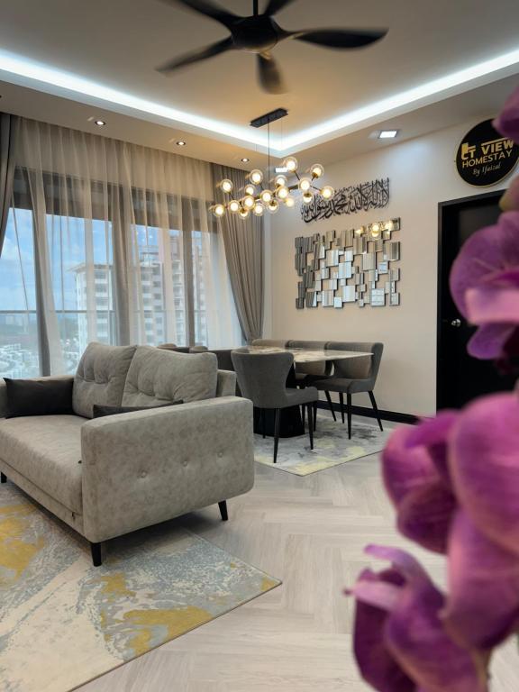Posezení v ubytování CT View Homestay by Ifaizal, Presint 15 Putrajaya