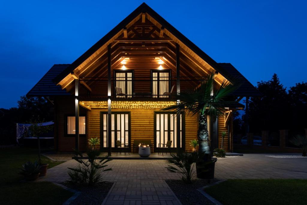 FüredIKON*** 5350 Tiszafüred, 31 Ady Endre utca kép - 1