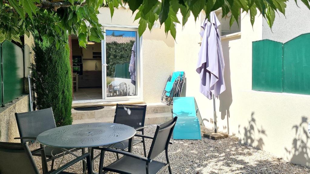 Au Mont Gaussier - Apartment With Garden View