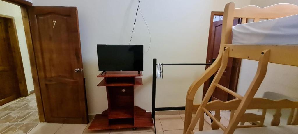 Hospedaje Naomi - Housity