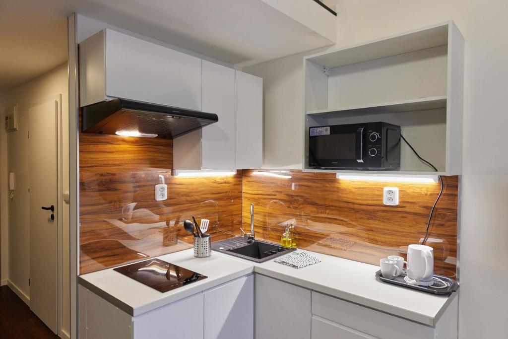 Block 96 Apartments - 4