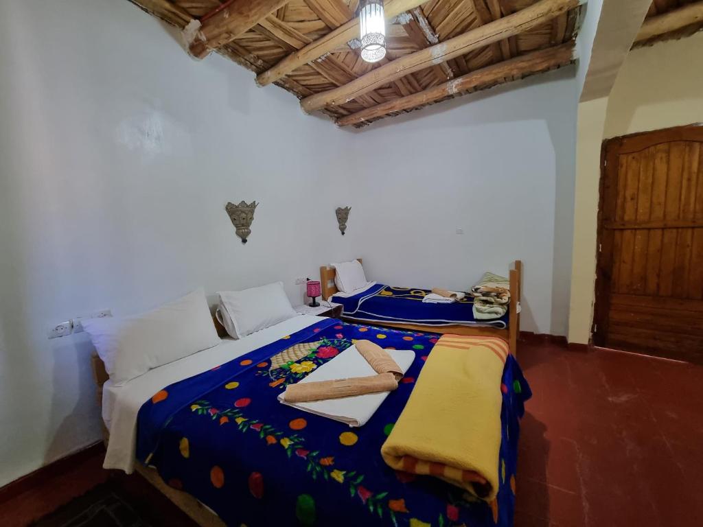 Auberge Restaurant Telouet - Habitación Cuádruple Con Baño