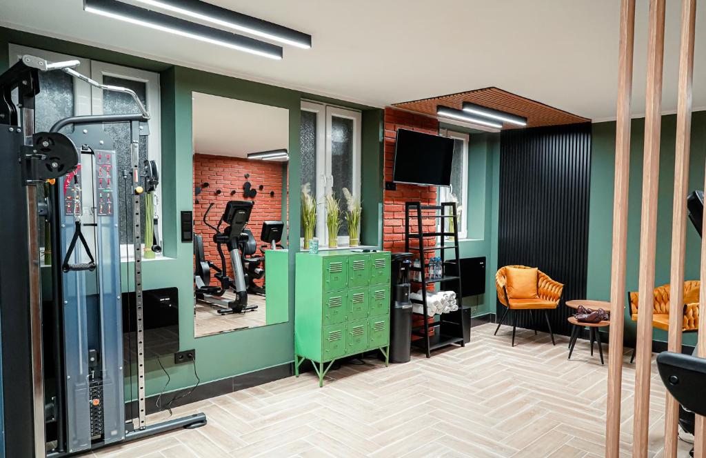 Posilňovňa alebo fitness centrum v ubytovaní Hotel Wieniawski