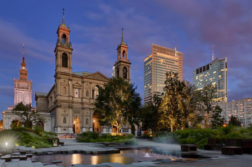 Falcon Apartment Center 4 Metro Świętokrzyska - 7