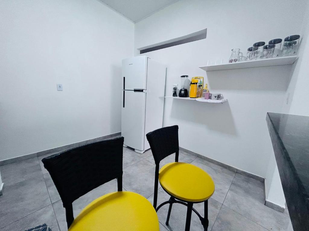 Kuchyň nebo kuchyňský kout v ubytování Bela vista- Marília