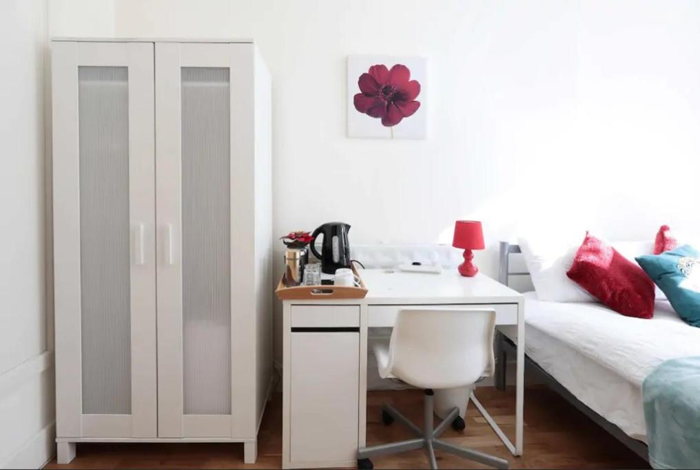 Comfort Bedrooms near Euston - 161/2 - Double Room