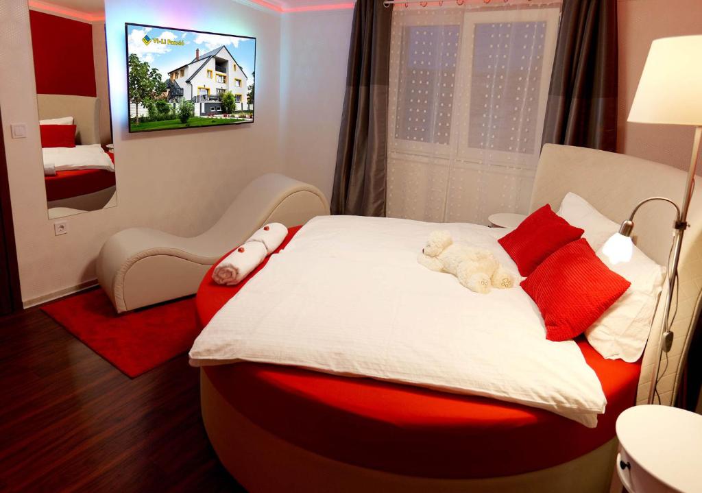Vi-Li Panzió - Deluxe King Room