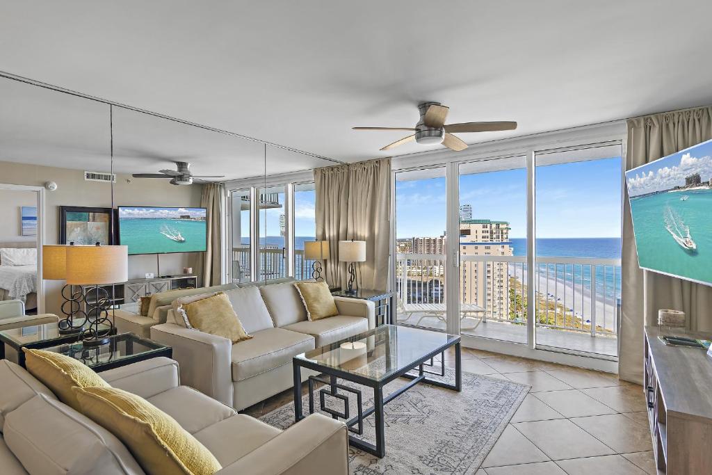 Pelican Beach Resort Condos - Apartamento Con Vista Al Mar