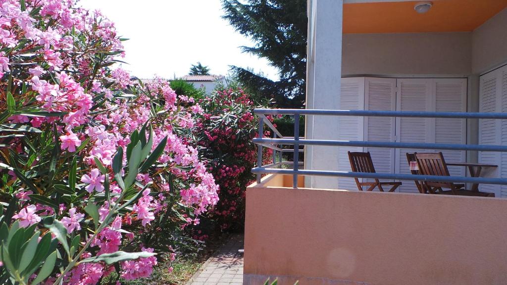 Balkón alebo terasa v ubytovaní Apartments Henc