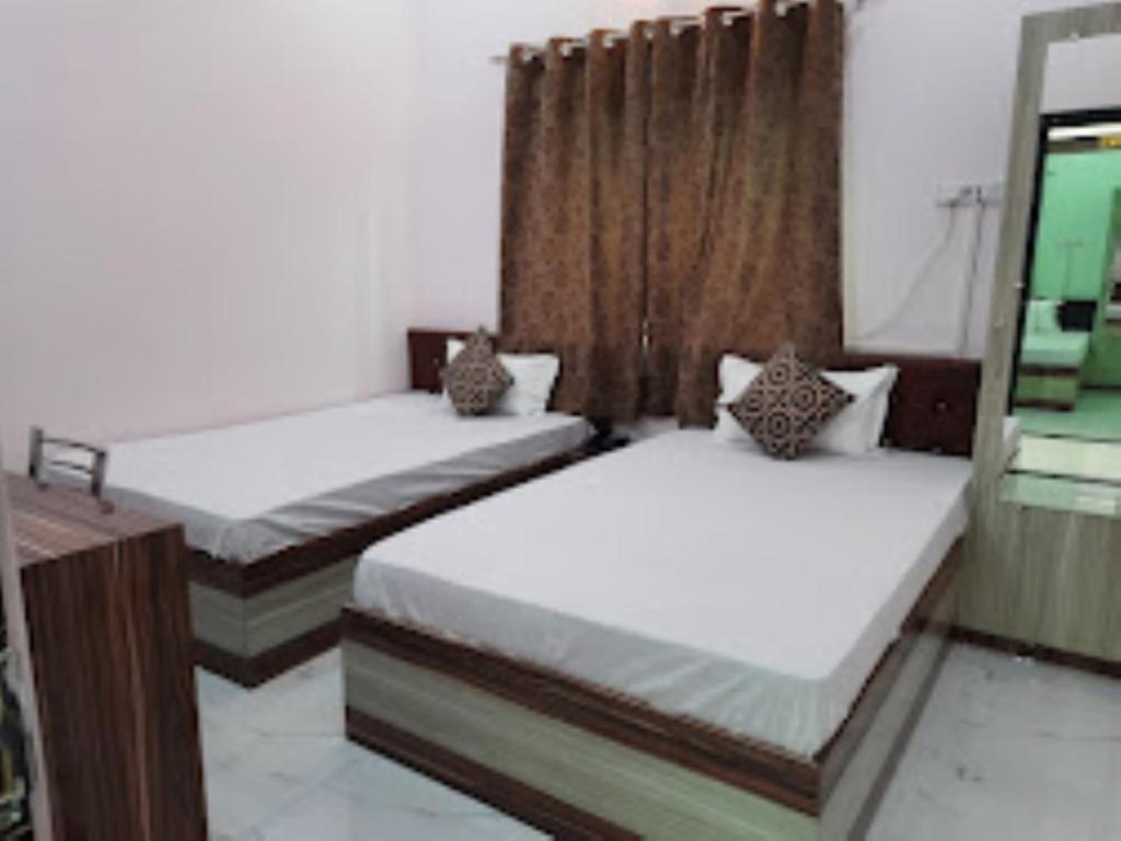 Hotel Lumbini International,Varanasi, Varanasi (updated prices 2024)