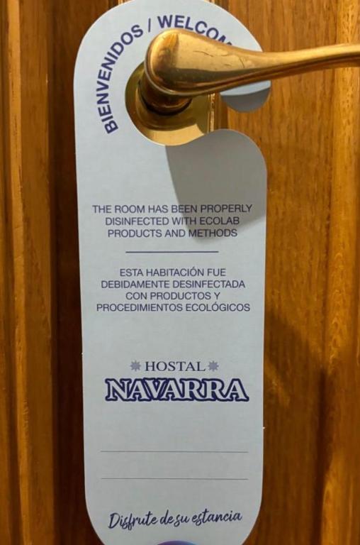 Certifikát, hodnocení, plakát nebo jiný dokument vystavený v ubytování Hostal Navarra