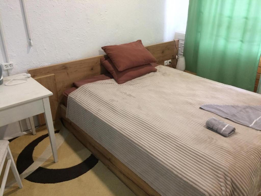 Postel nebo postele na pokoji v ubytování Sani house.