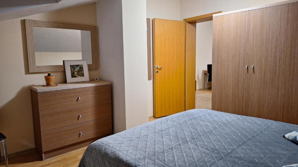 Postel nebo postele na pokoji v ubytování Aspen Suites A403 - Sky & Stars Dreamers
