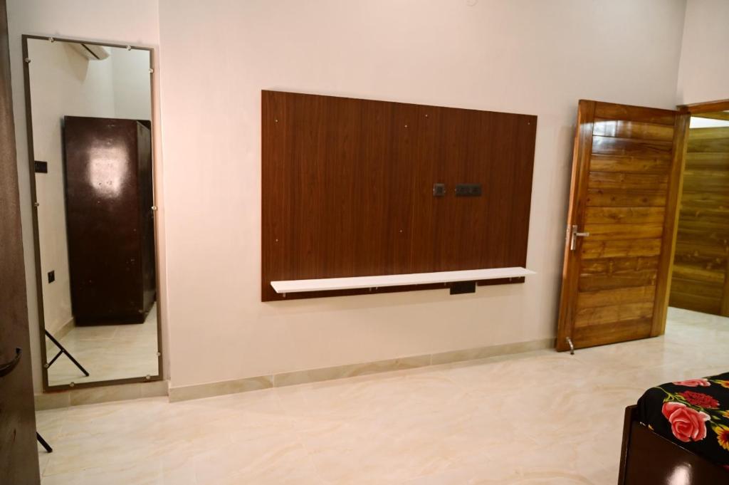 Fotografie z fotogalerie ubytování Surendra Villa Home Stay v destinaci Ayodhya