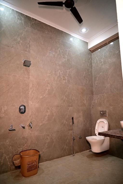 Koupelna v ubytování Surendra Villa Home Stay