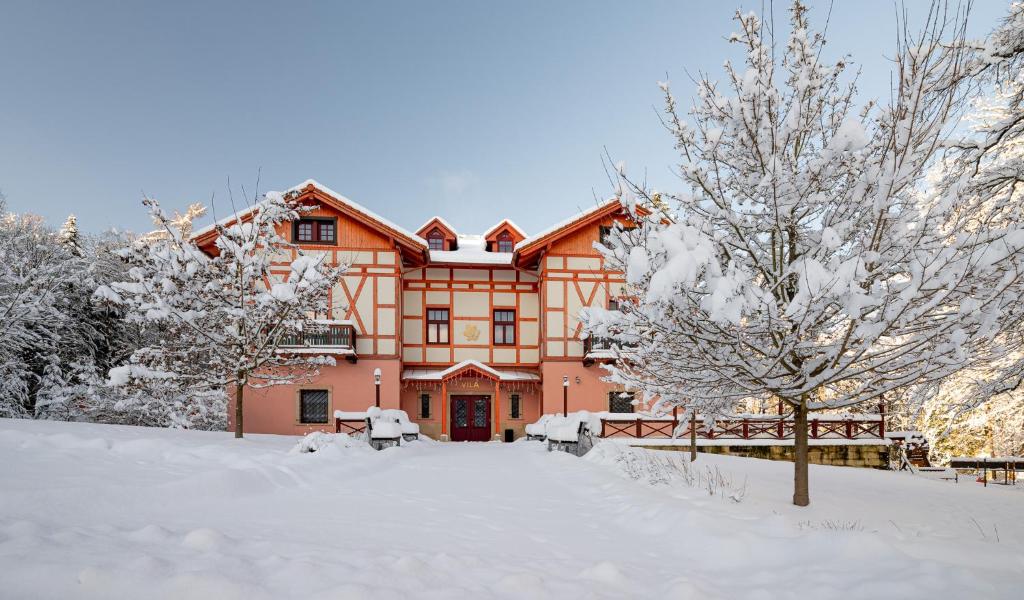Hotel Studanka v zimě