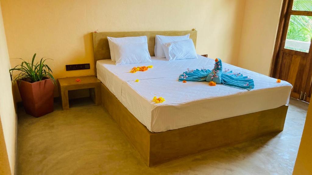 Ayubowan Hiriketiya - 3