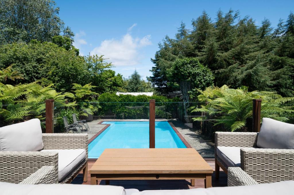 Pool House- Springfield - Resim 10