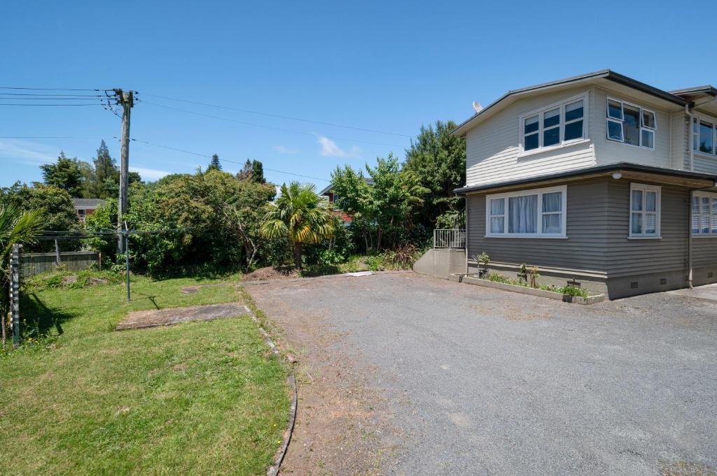 Pool House- Springfield - Resim 9