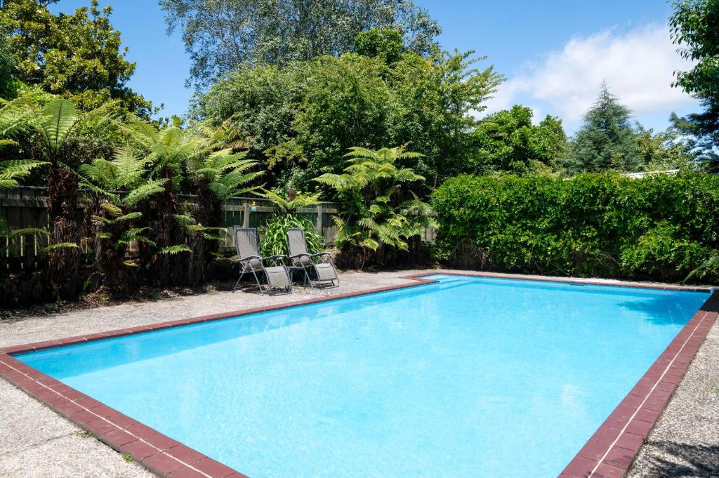 Pool House- Springfield - Resim 14