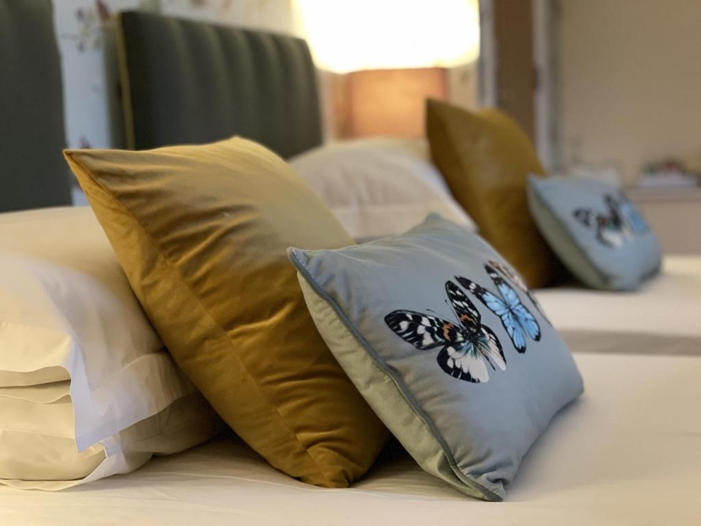 Postel nebo postele na pokoji v ubytování Lancasters Cottage