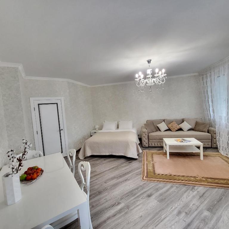 Apartment on Hryshka Street - 