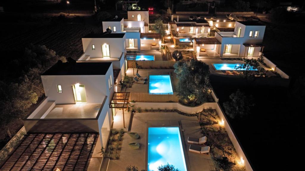 Bazén v ubytování Onar Villas Skyros nebo v jeho okolí