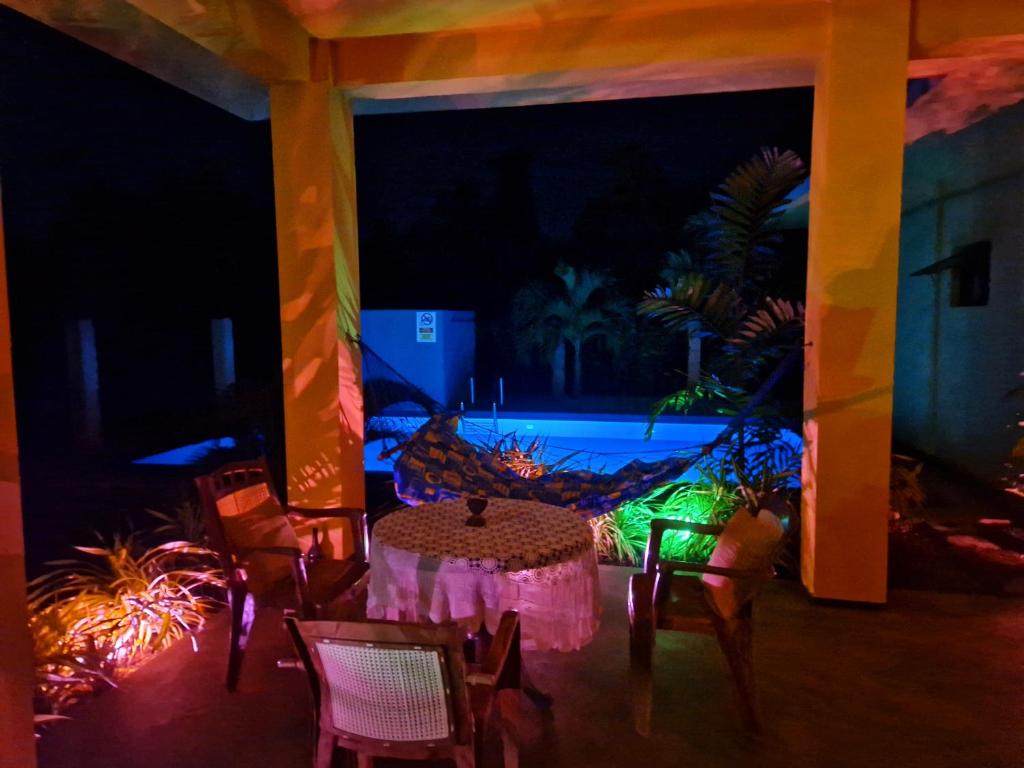 Bazén v ubytování Nature Paradise Guesthouse nebo v jeho okolí