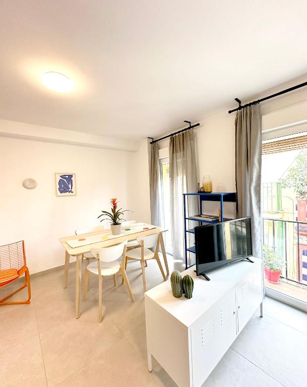 Dapur atau dapur kecil di Apartamento Acogedor Alameda