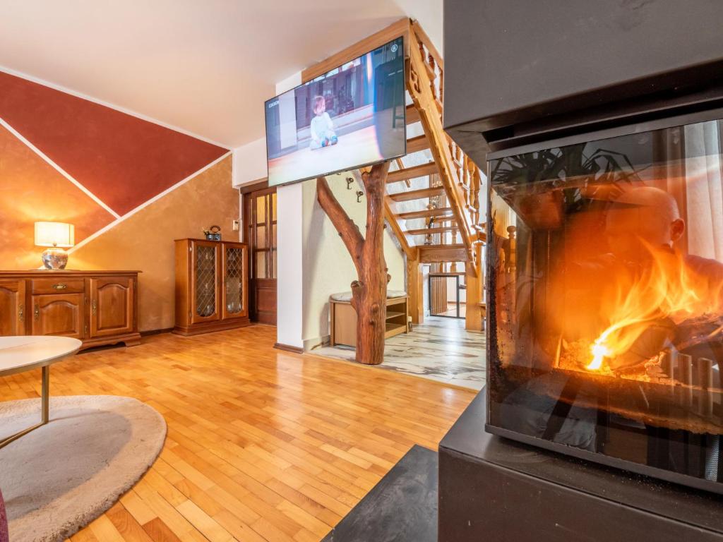 TV a/nebo společenská místnost v ubytování Holiday Home Relax & Play by Interhome