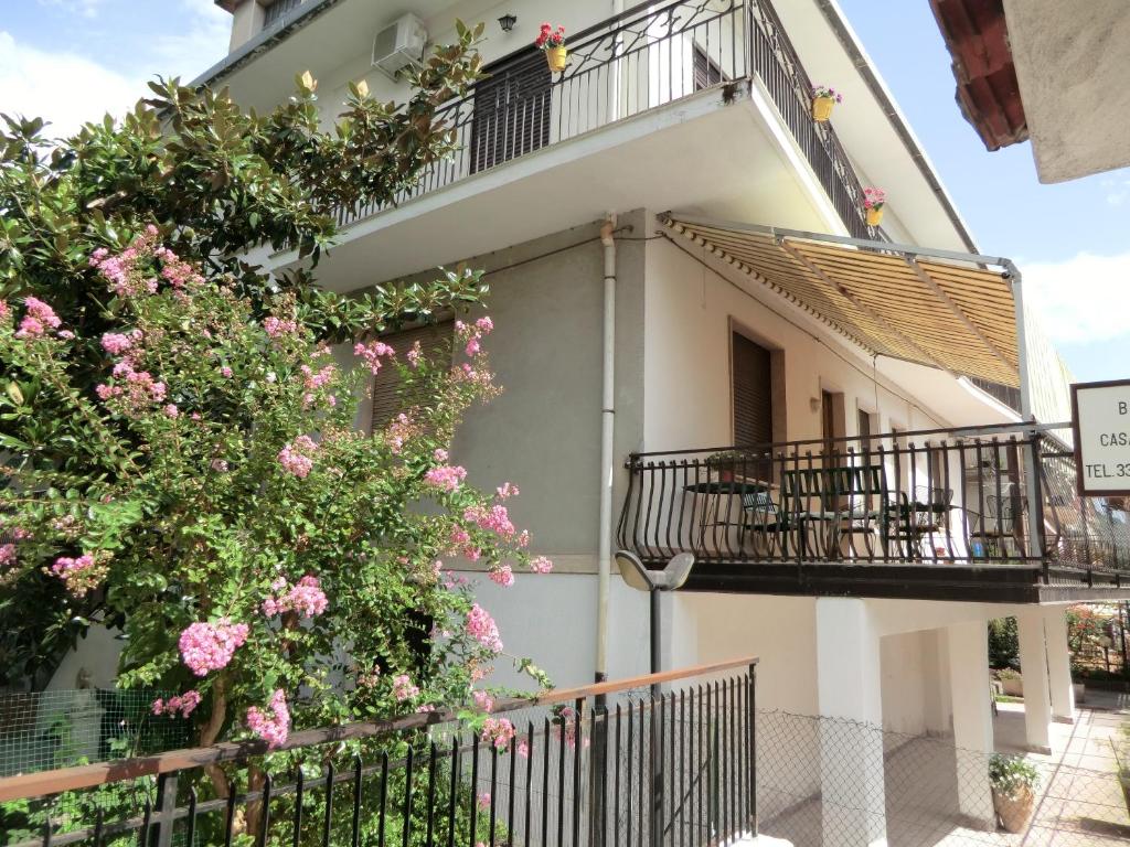 Zdjęcie z galerii obiektu B&B Civico 115 w mieście Gaggi