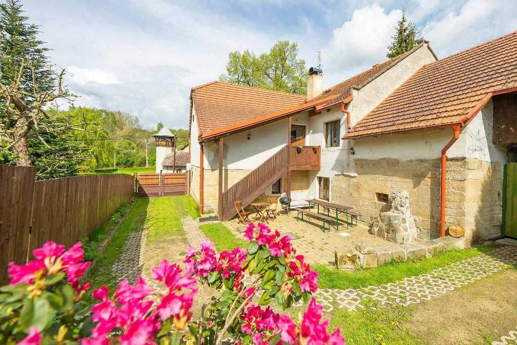 Zahrada ubytování Apartmán Lobeč