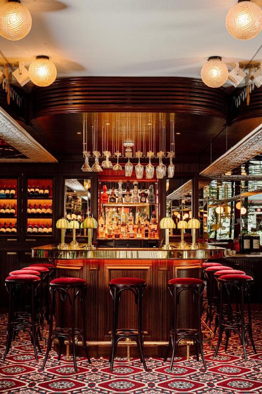 Hôtel Thoumieux - Resim 13