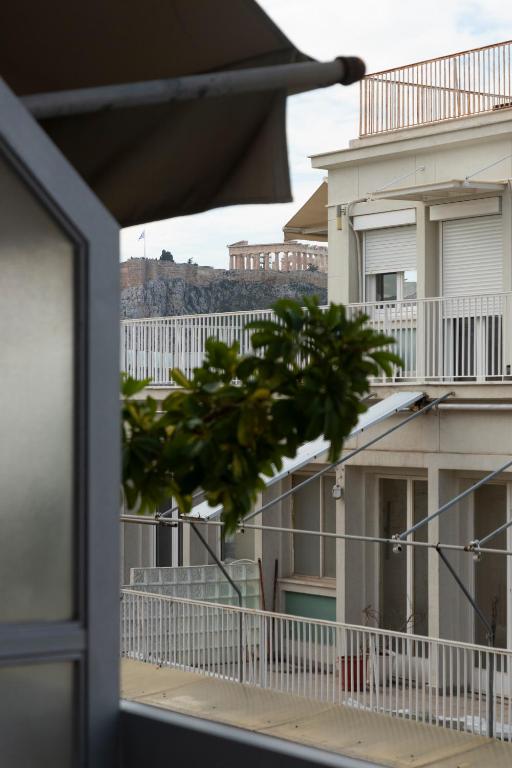 Spacious Heart of the City Apartment - Ermou Street Syntagma