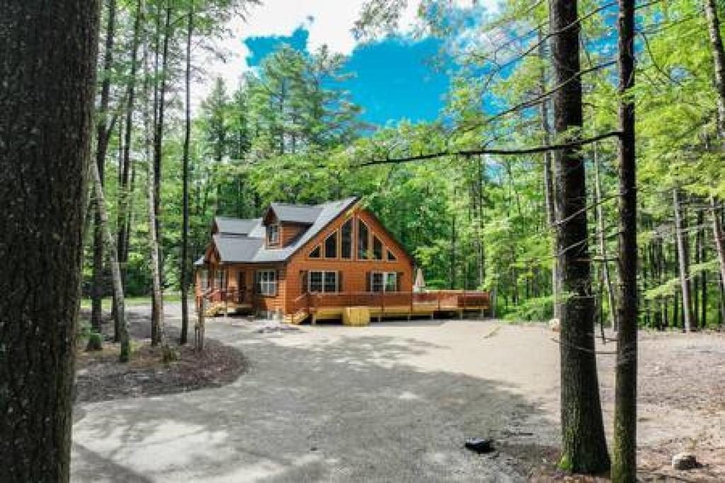 The Conway Cabin, Spacious, Peaceful, Lake Access, Conway Updated