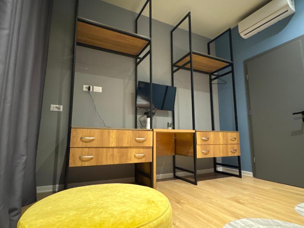 TV a/nebo společenská místnost v ubytování Hotel Tirona