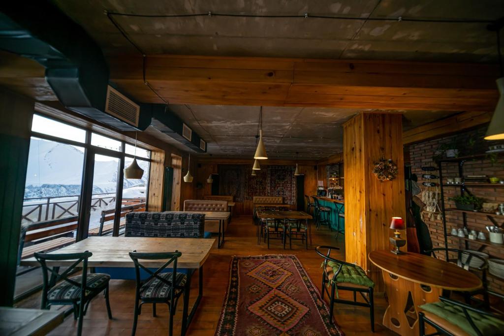 Фотография из галереи Chalet Papa Basili в Гудаури