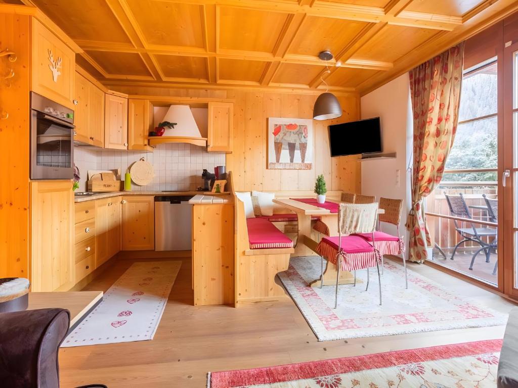 TV a/nebo společenská místnost v ubytování Appartement Birgit