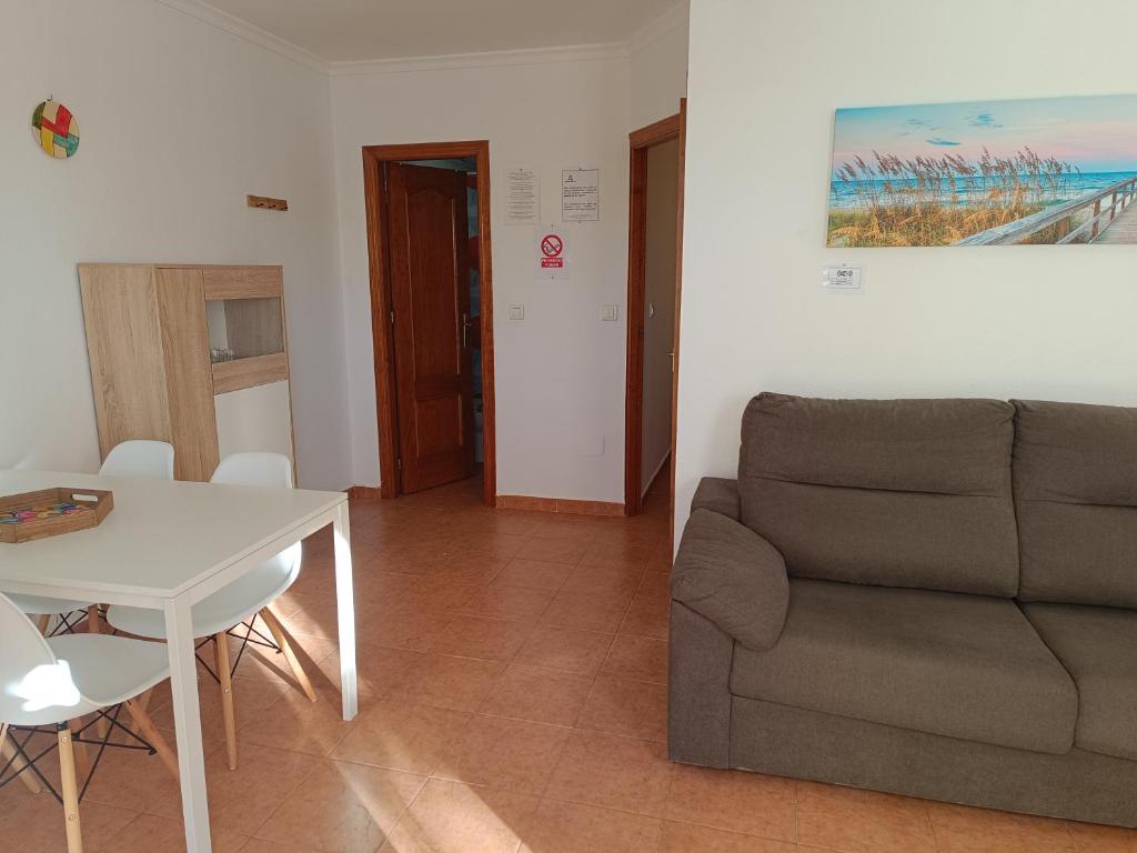 Posezení v ubytování Bahía de Vera Apartamento Luisa