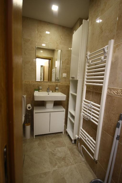 Koupelna v ubytování SOFIA CENTRAL LUXURY APARTMENT "2A" with parking