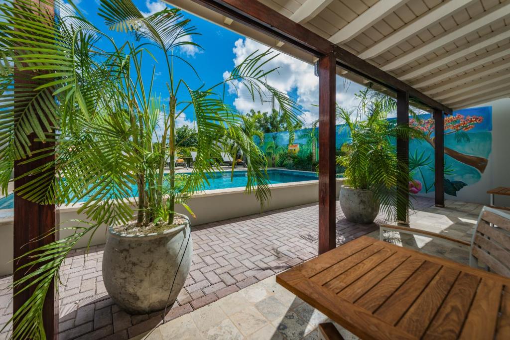 Bazén v ubytování Casita Palma by Boutique Bonaire Unique Resorts nebo v jeho okolí